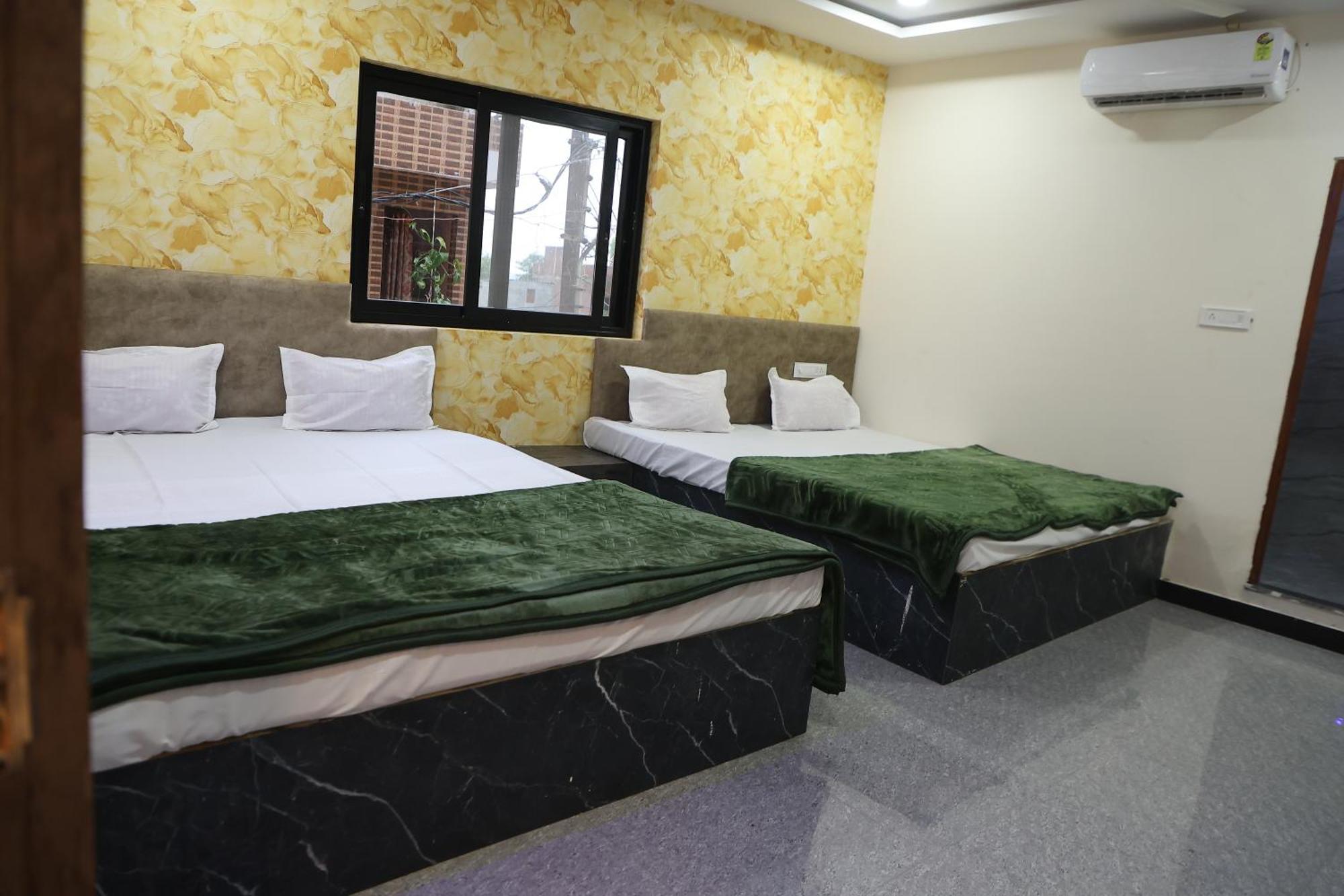 Hotel Somnath Inn Ujjain Bagian luar foto